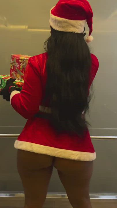 Babe Christmas Ebony gif