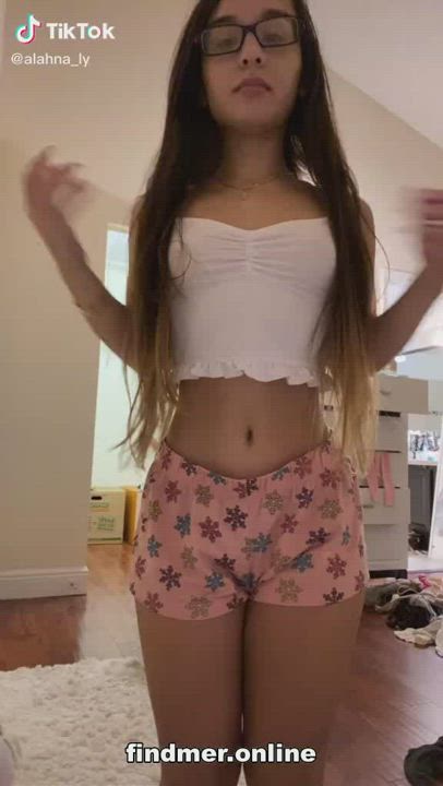 18 Years Old Amateur Ass Big Ass Big Tits Boobs Booty porn from merilissa