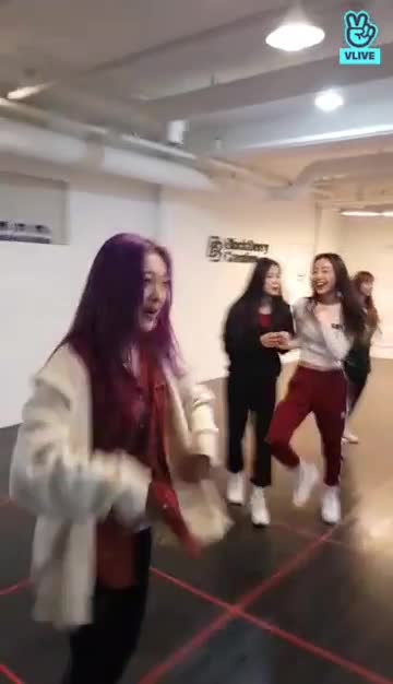 190210 [이달의 소녀] 오빛 얼굴 볼래 LOONA VLIVE 35