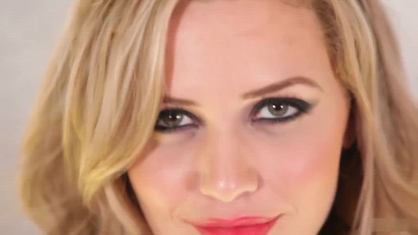 Mia Malkova - Internet Friends PMV Clip #1 (Link in Comments)