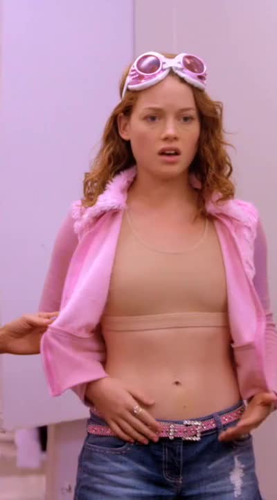 Jane Levy (Suburgatory Pilot)