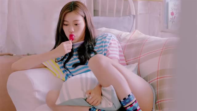 Doyeon Porn lips