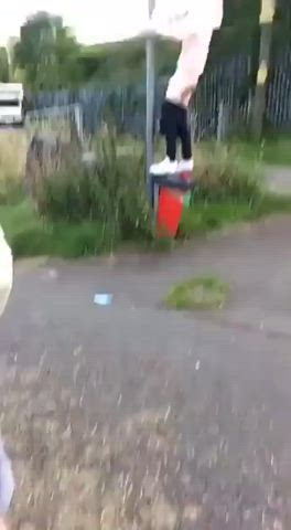 Welsh lad pole dance