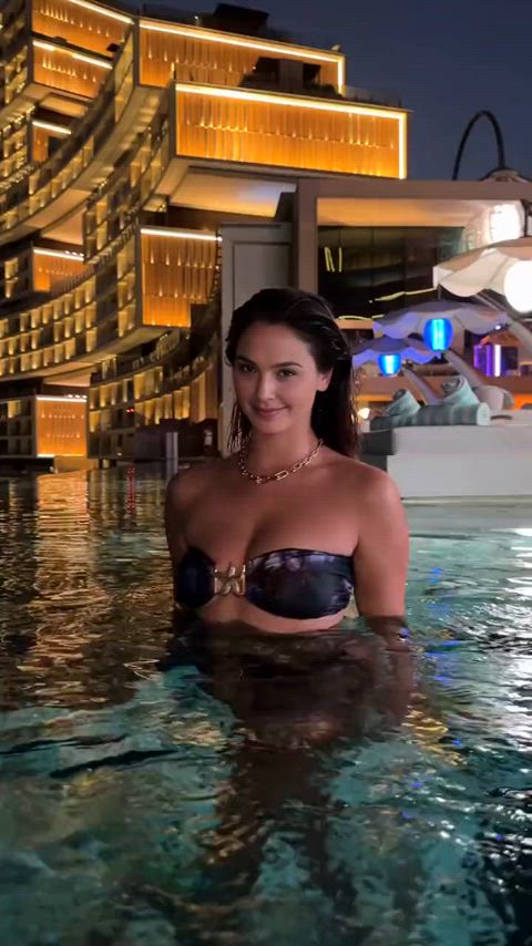 babes celebrity model movie nsfw onlyfans photoshoot swimming pool swimsuit r/tributeme