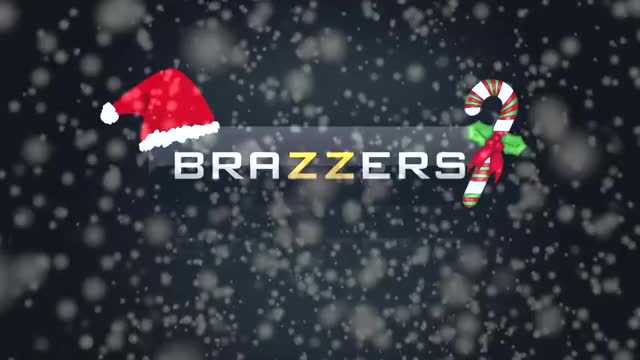 Brazzers - Xmas Sweater Party - Brooklyn Chase, Shawna Lenee