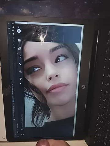 Valkyrae Cumtribute