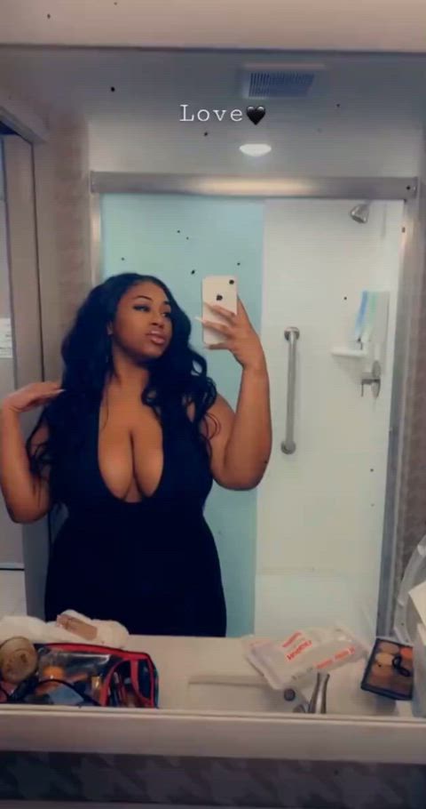 big tits cleavage ebony lips gif