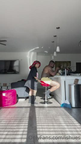 BBC Blowjob Ebony Ebony Couple Girlfriend Sucking Wifey gif