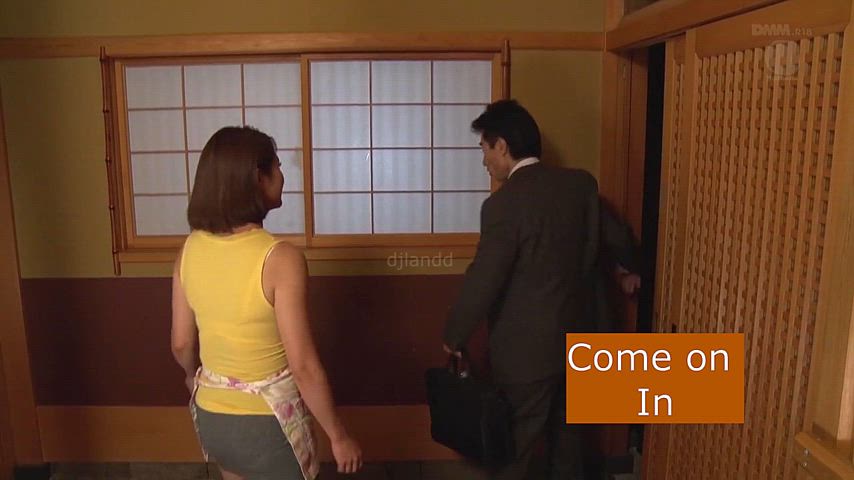 Milf wife Maki Tomoda realizes her husband's colleague is her ex who she cheated