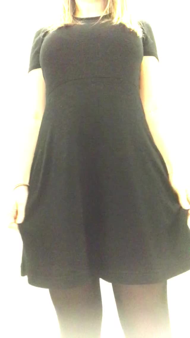 At work, (f)eeling naughty ?