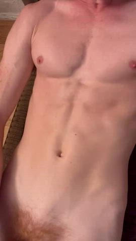 Lick the cum from my abs 👅