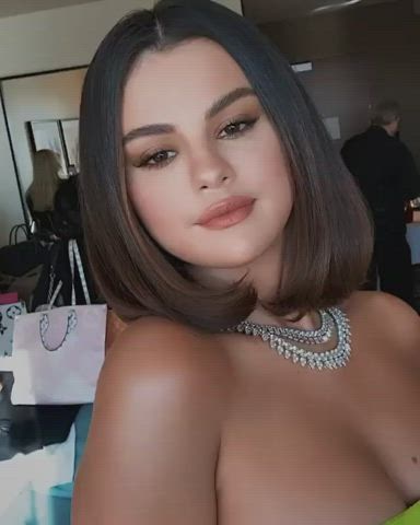 Boobs Kiss Selena Gomez gif