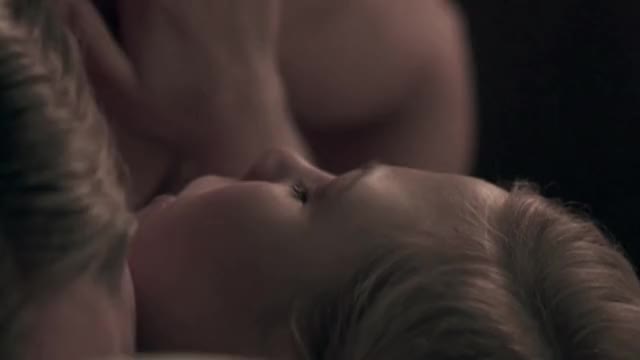 Benedict Cumberbatch - Sexy neck kissing mistress in Parade's End [NSFW]
