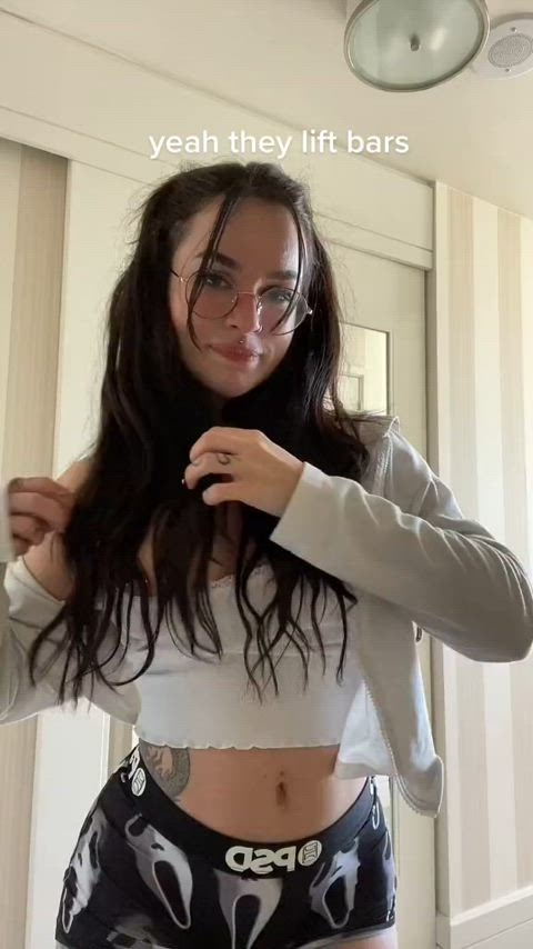 boobs flashing nipples nipslip tiktok r/tiktits gif