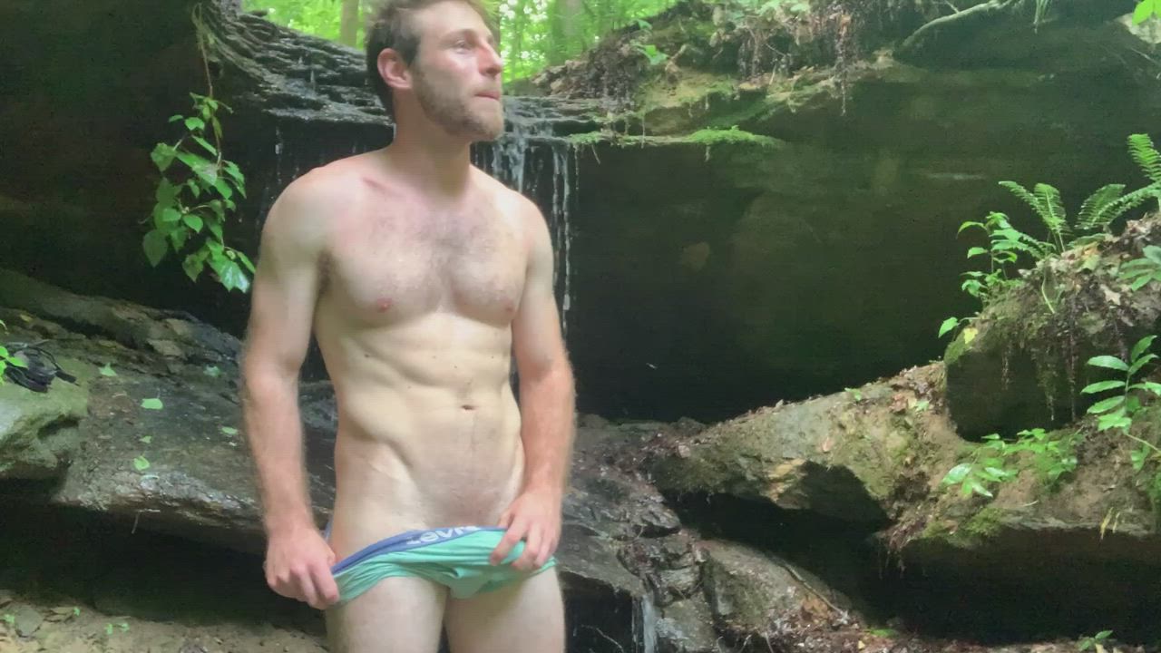 Made a 25 min vid fucking around in this waterfall 😛