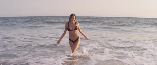 Elsie Hewitt - Beach