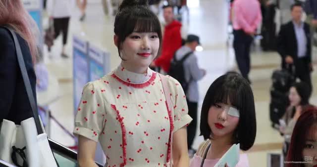 180522 여자친구(GFRIEND) 예린 (김포공항 출국)