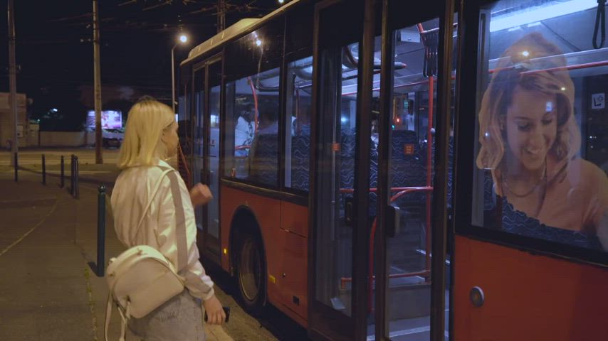 bus mfm watching gif