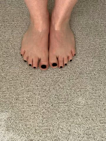 feet feet fetish milf gif
