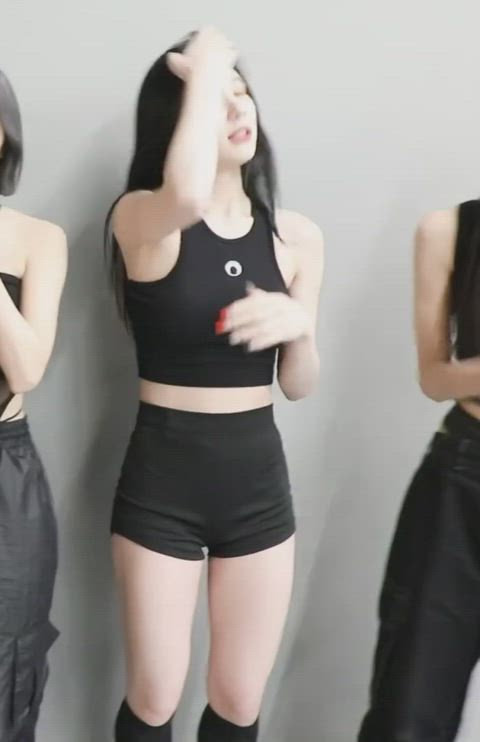 body celebrity korean gif