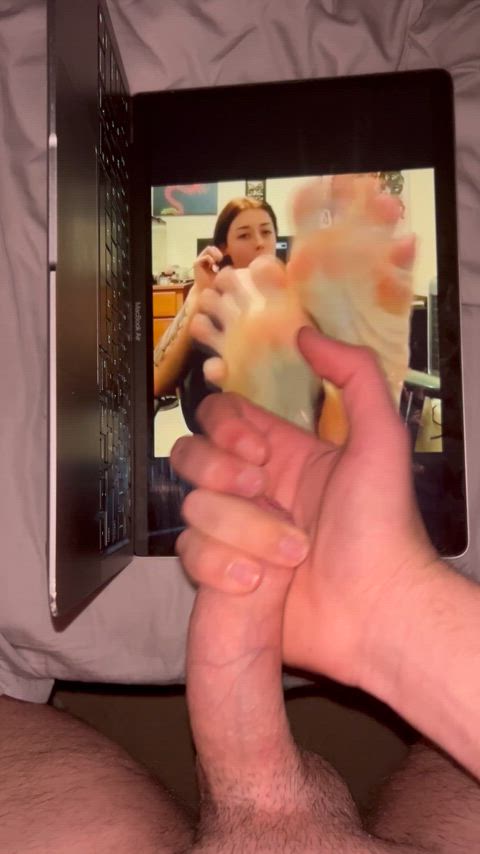 u/Death_66- had me FULL and made me spray all over her perfect big wrinkly soles