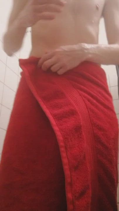 My towel seem to cum off