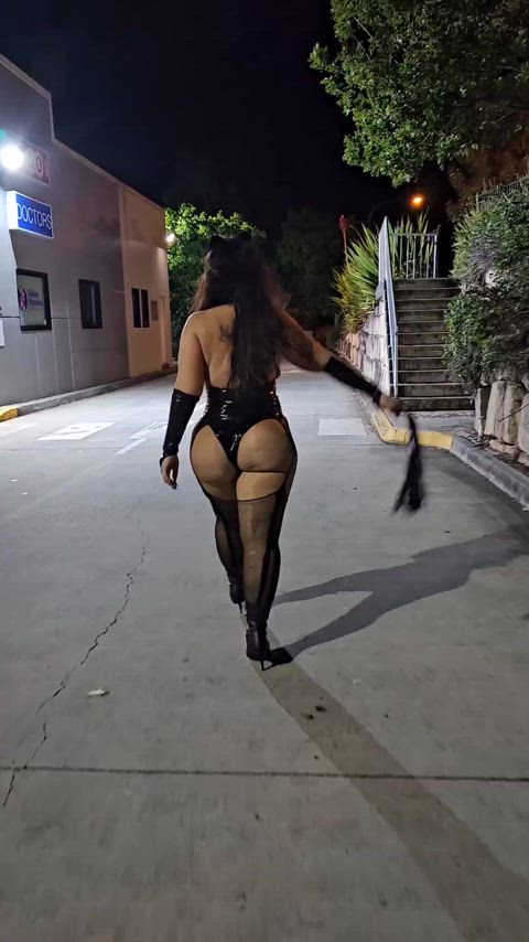 amateur ass big ass booty brunette latex pawg thick thong walking gif