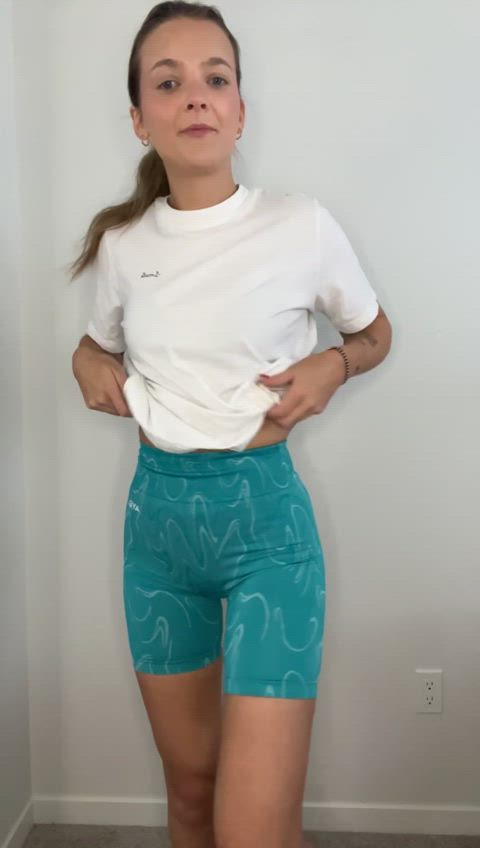 ass booty fit leggings onlyfans shorts spandex amateur-girls gif