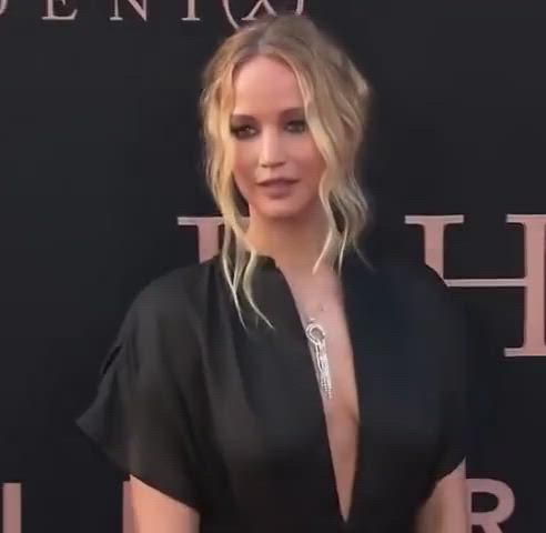 jennifer lawrence sexy sexy voice gif