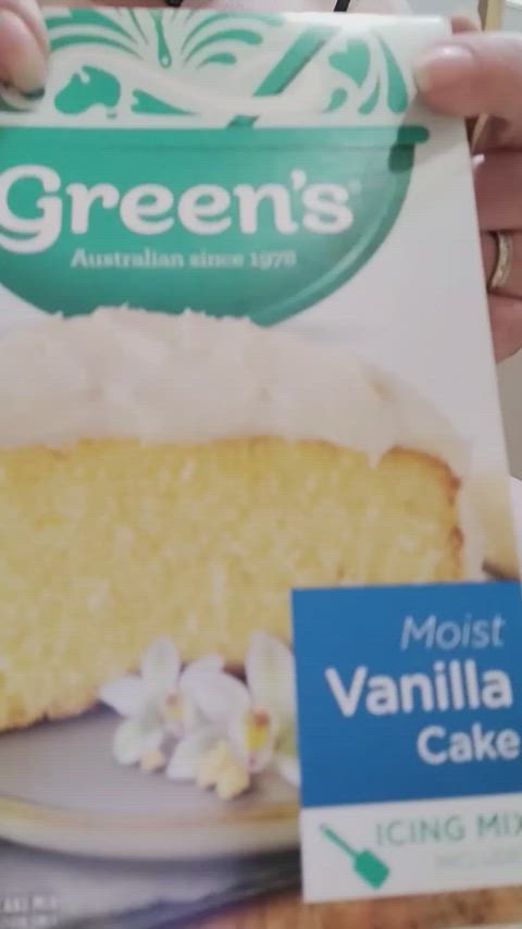 This cake is the same flavour as me! *Moist*