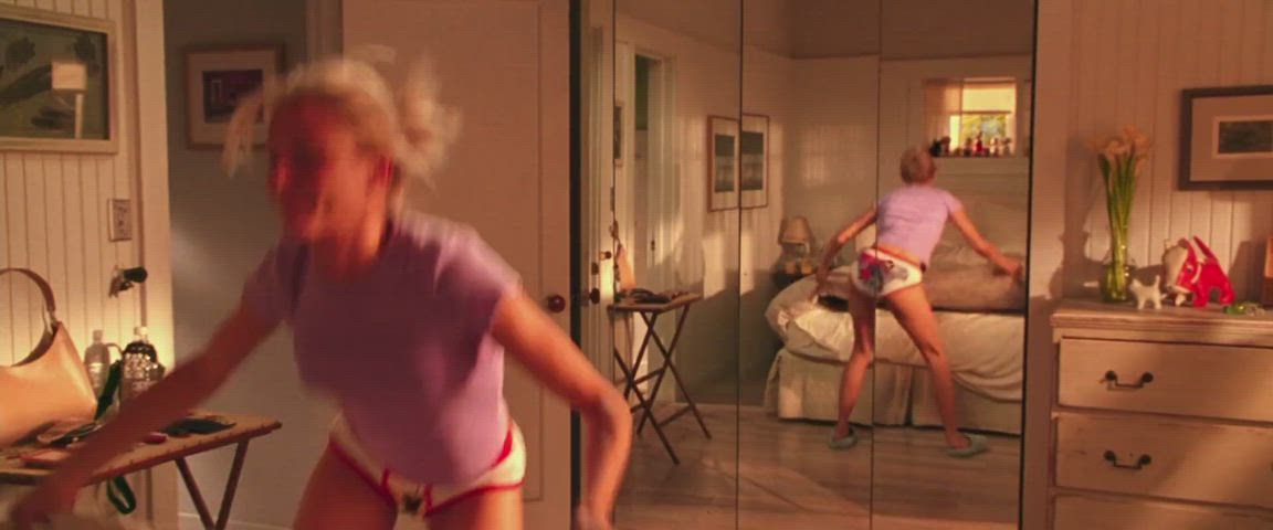 Cameron Diaz Celebrity Solo gif