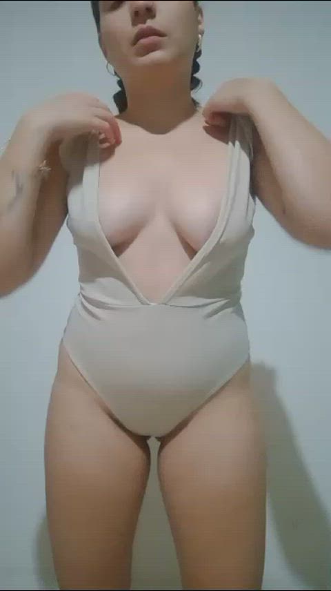 cute onlyfans petite gif
