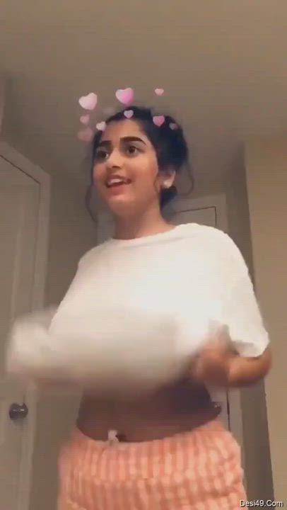 Cute Sexy baby girl ? exclusive vdo ??