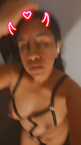 boobs latina natural tits teen latinas gif