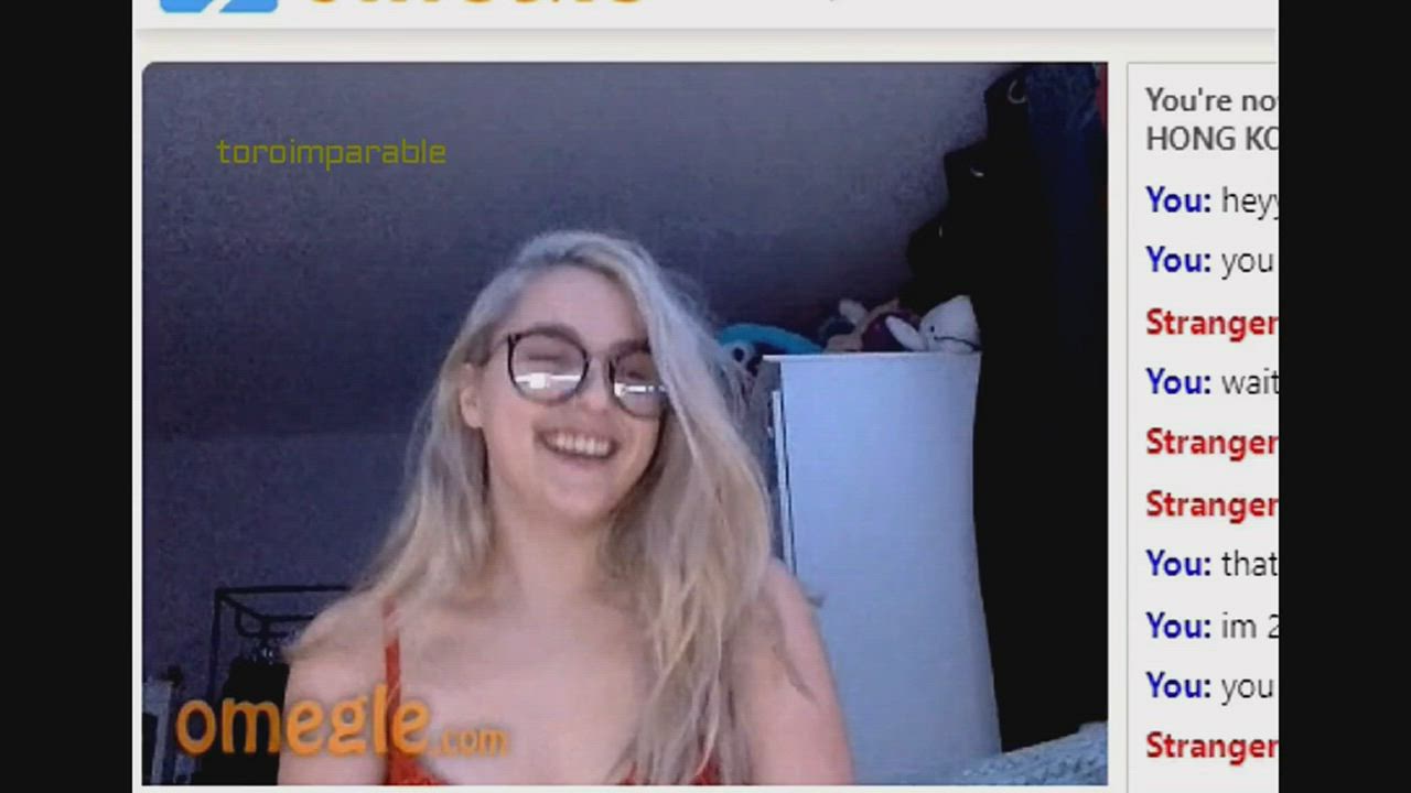 Horny blonde on omegle PART1&gt; 2000+ omegle video here https://bit.ly/3feKsVK