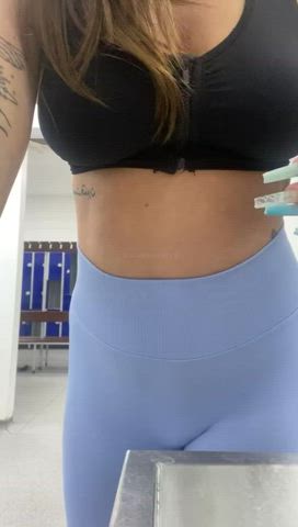 Do you like sweaty gym assholes ?