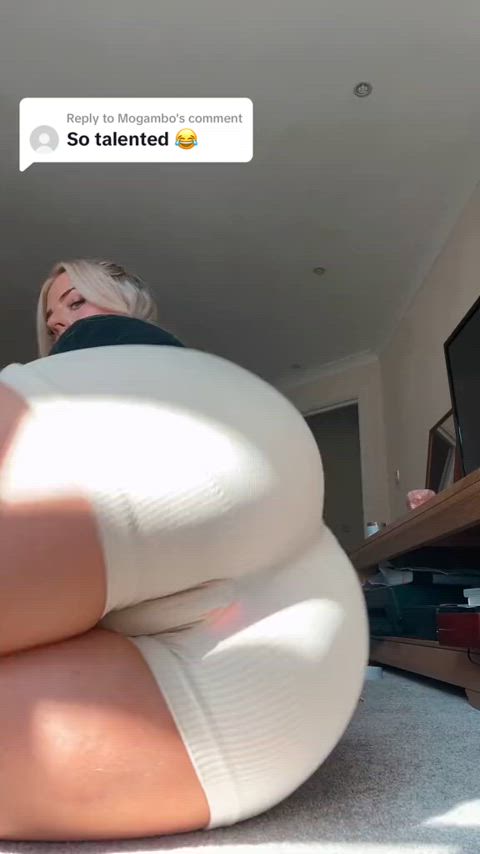 Big Ass Solo Booty TikTok Butt Plug Slut Porn GIF