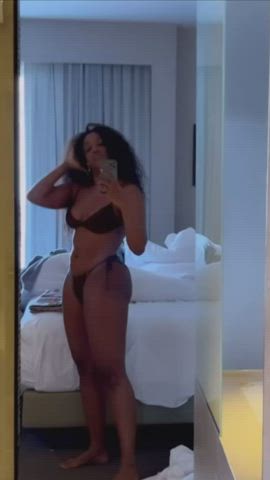 big ass brazilian celebrity ebony jiggling thick gif