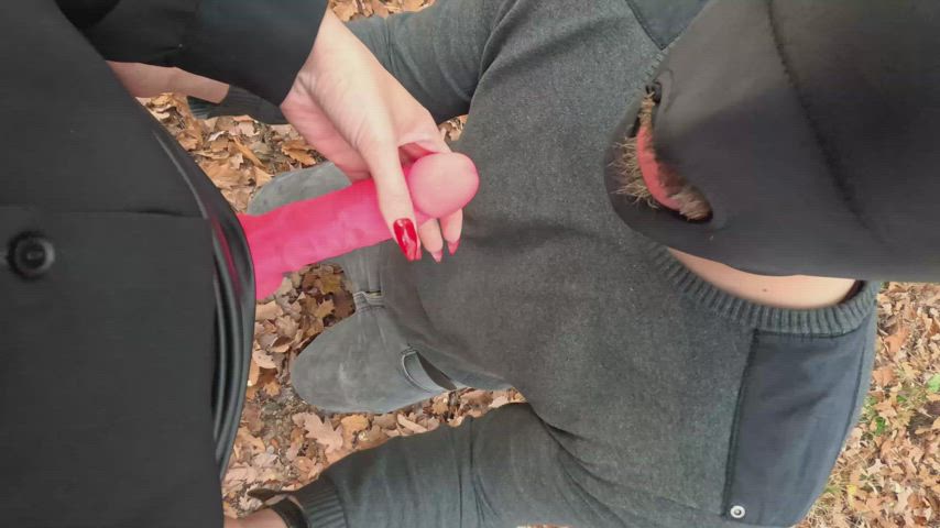 Sucking my pink dildo on last sunny day