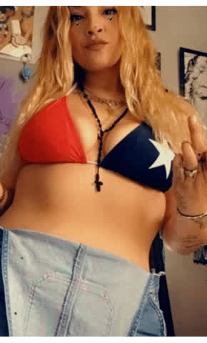 Big Tits Latina Lesbian gif