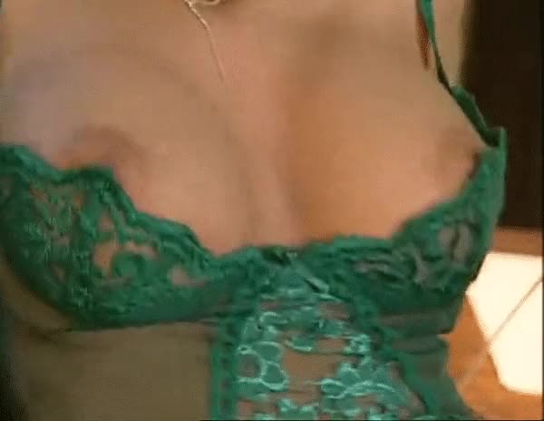 MIchelle Wild  in green corset :  Bouncing breasts
