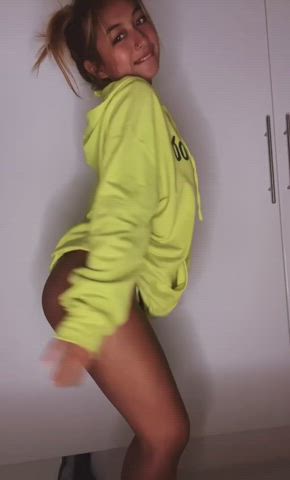 18 Years Old Asian Dancing gif