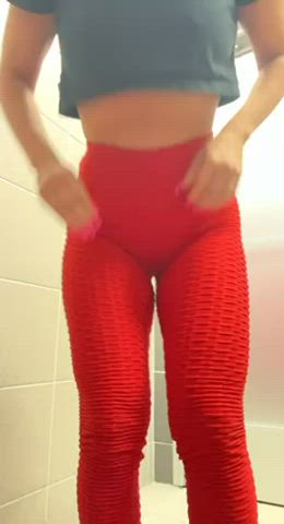 ass ass spread asshole bending over changing room latina milf pussy yoga pants gif