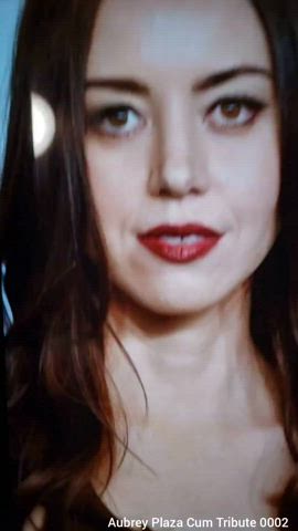 aubrey plaza celebrity cumshot tribbing tribute gif