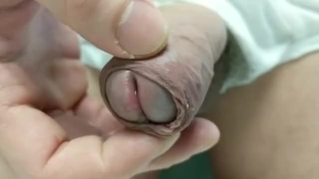 Uncut fingering precum hole