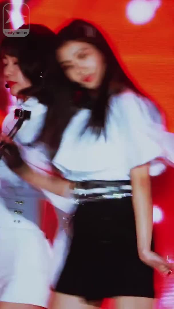 IZONE 190115 @ Seoul Music Awards Miyawaki Sakura by Poly rhythm 2(Zoomed)