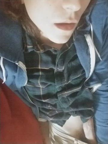 femboy lips twink gif