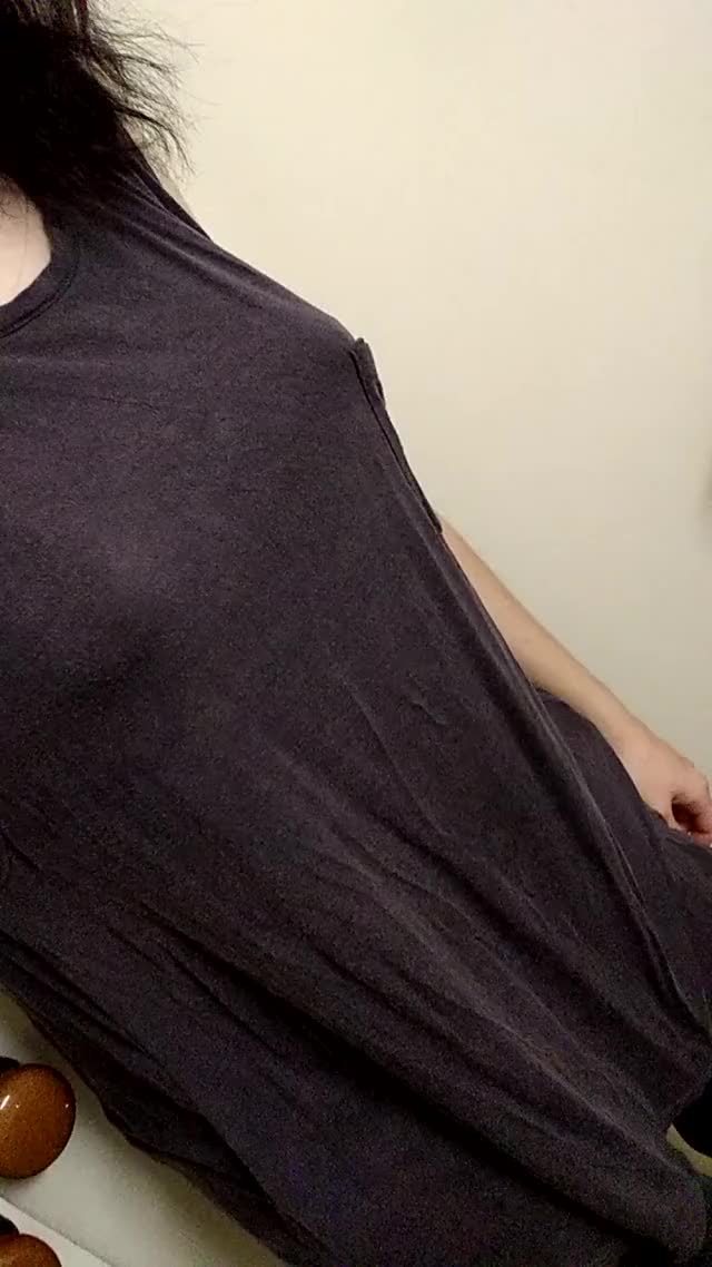 Through my sleeveless top :)