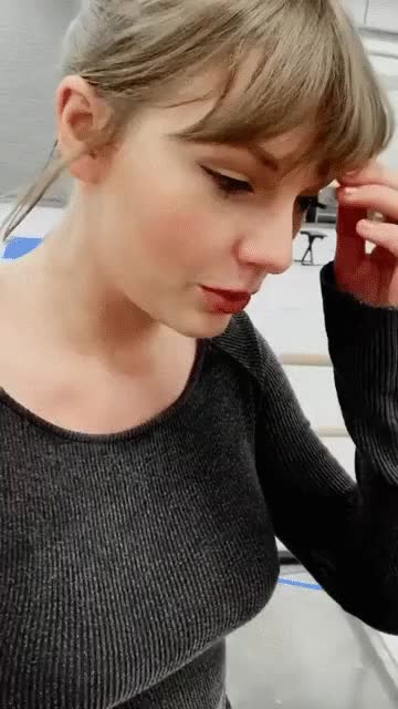 Taylor Tat Ta 2