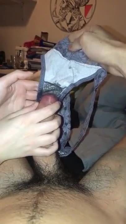 she makes him cum with her panties